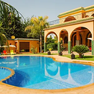 رياد Noumidya (adults Only)