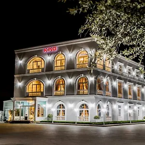 Hotel The King, Bërxull