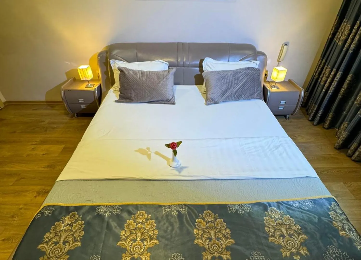 Park Hotel Tirana Yzberishti