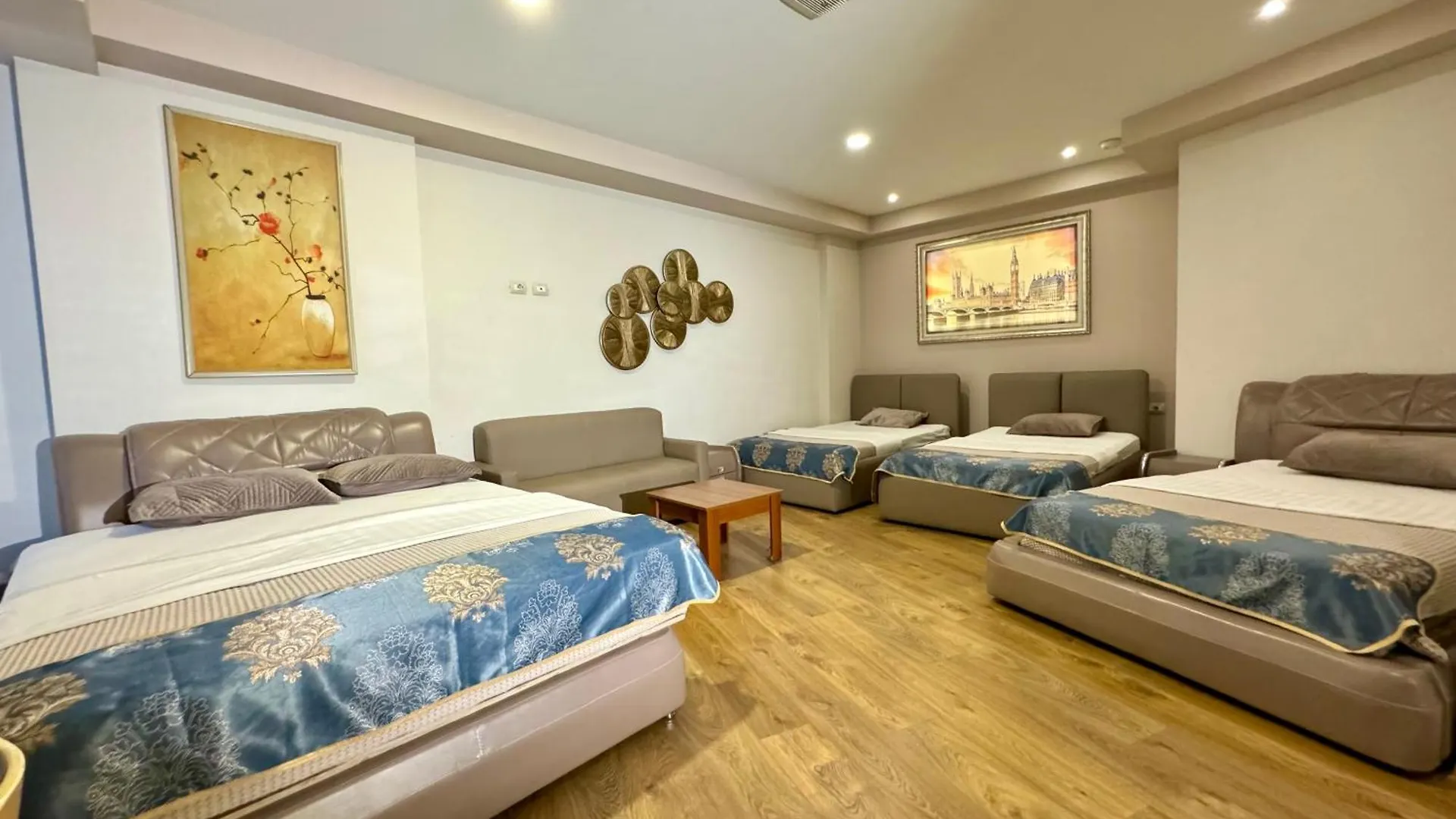 Park Hotel Tirana Yzberishti Albania